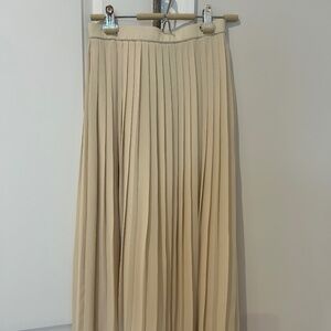 Riva ivory maxi length pleated skirt